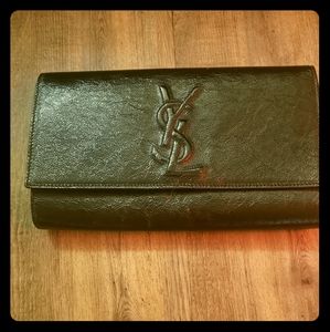 Ysl clutch belle de jour